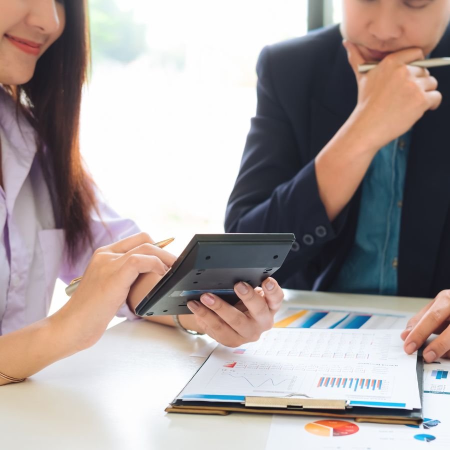 Transparent and reliable Services at AH BIz Plus